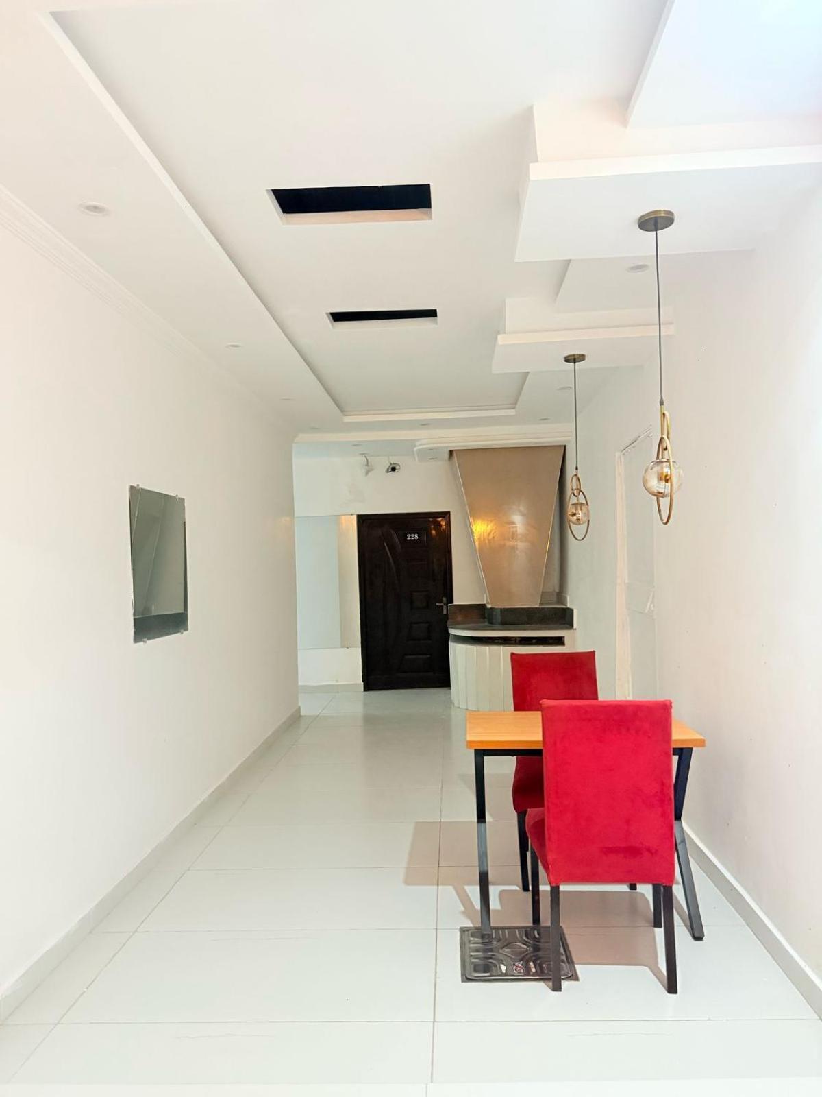 Hotel Tulip Inn, Gulberg Lahore Esterno foto
